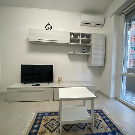 Appartement Lady Indigo San Siro à Milan Extérieur photo